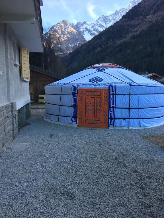 Fleur Des Neiges Hostel Шамони Екстериор снимка
